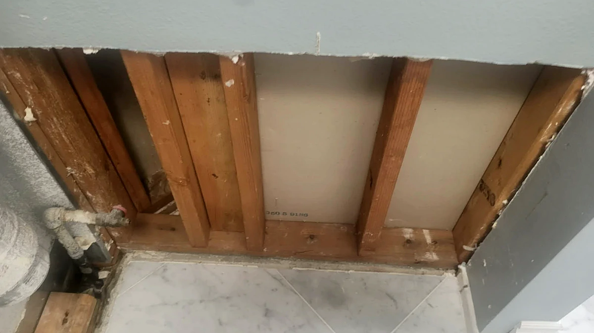Water Damage Repair article illustration for repair popcorn ceiling after leak